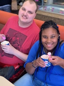 Arron and Shaulia eating ice cream